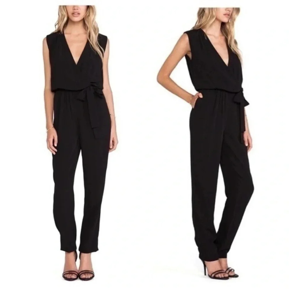 Revolve Diane Von Fertsenberg Rawena Sleeveless Black Jumpsuit Romper size 2